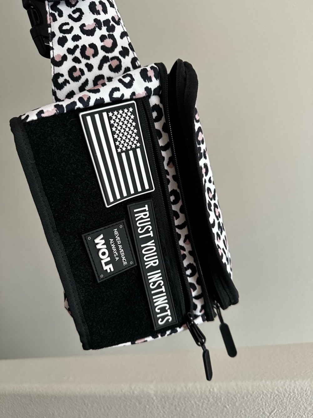 WOLFPAK animal print fanny pack - Picture 5 of 5